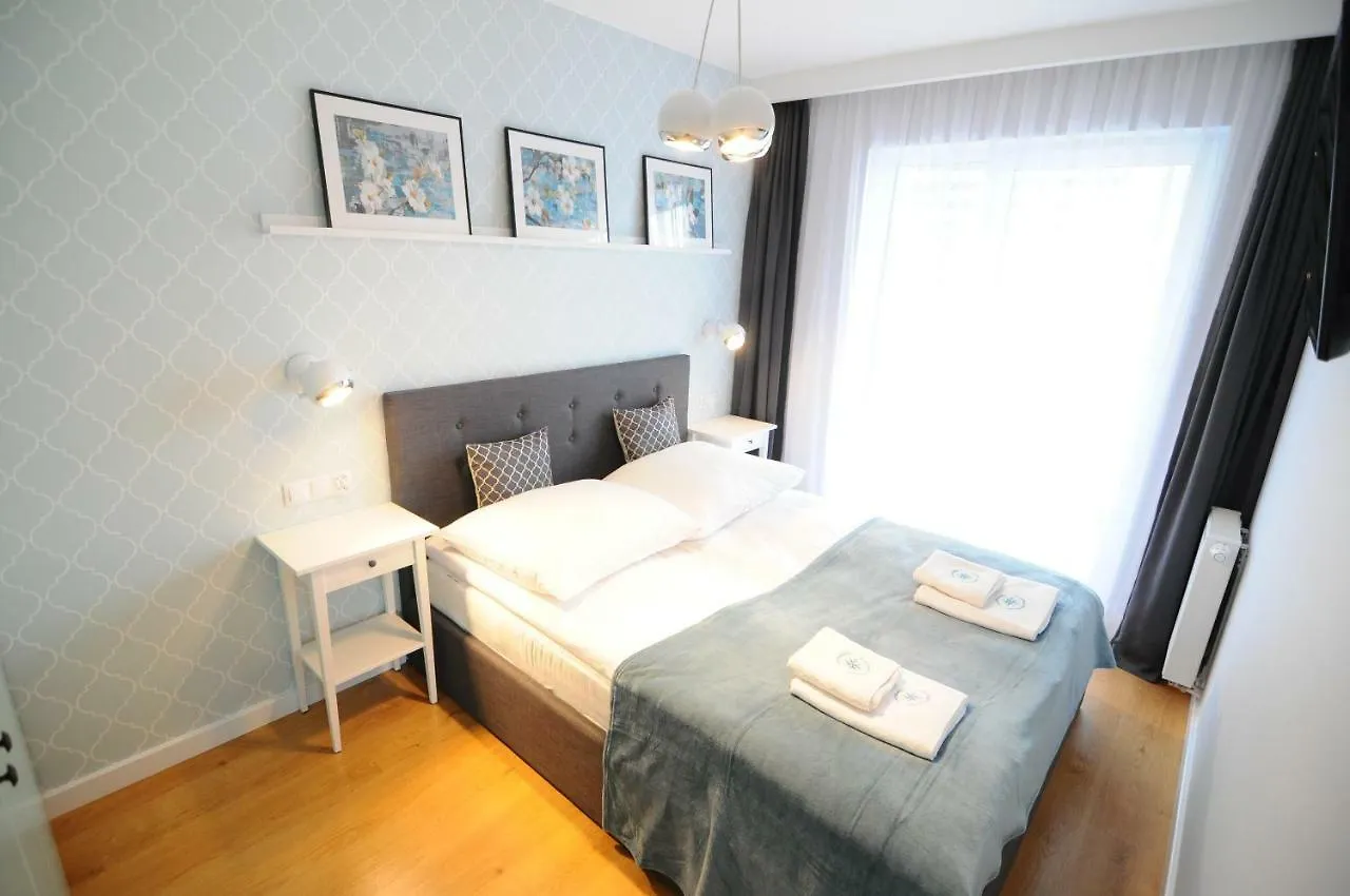 Apartamenty Navigator-Rybacka 코워브제크